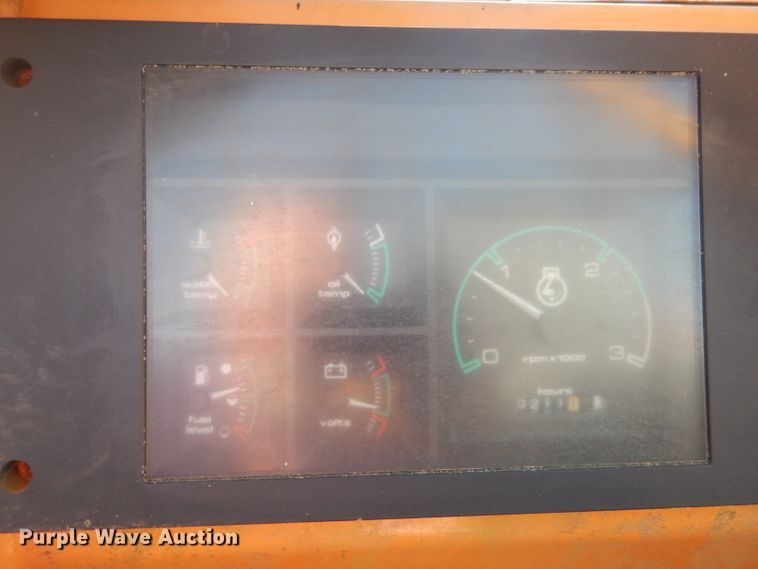 image for item HC9002 1997 Case 586E forklift