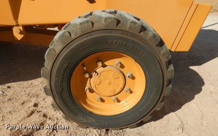 image for item HC9002 1997 Case 586E forklift