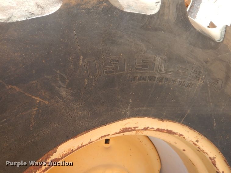 image for item HC9002 1997 Case 586E forklift