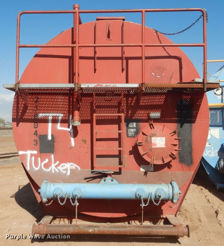 image for item HC9007 2001 storage tank