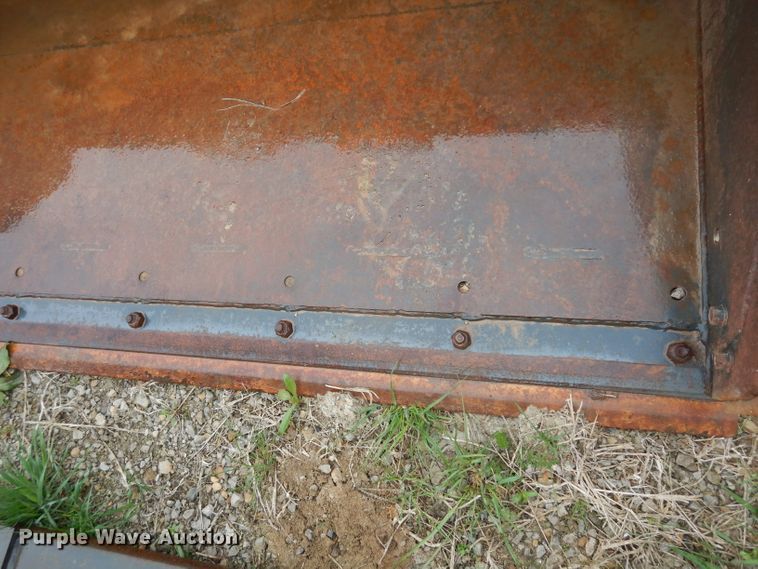 image for item HT9015 Bobcat 68-HD-C/I skid steer bucket