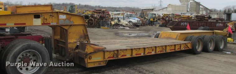 image for item DA8360 1990 Kalyn HRGP-3-50T lowboy equipment trailer