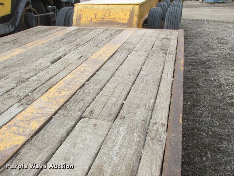 image for item DA8360 1990 Kalyn HRGP-3-50T lowboy equipment trailer