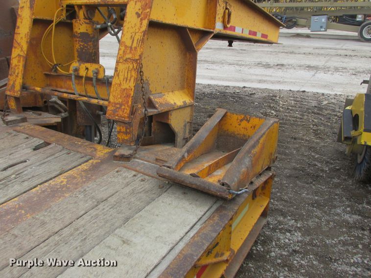 image for item DA8360 1990 Kalyn HRGP-3-50T lowboy equipment trailer