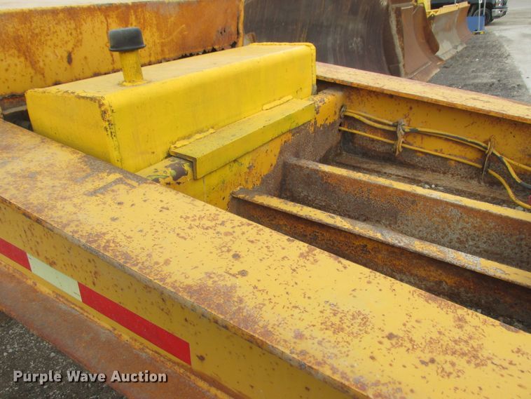 image for item DA8360 1990 Kalyn HRGP-3-50T lowboy equipment trailer