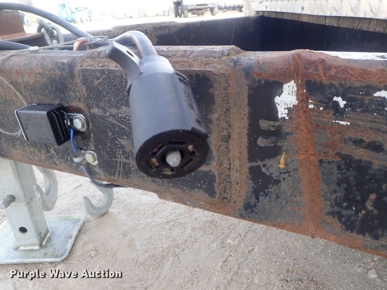 image for item DC3261 2009 Continental foam spray trailer