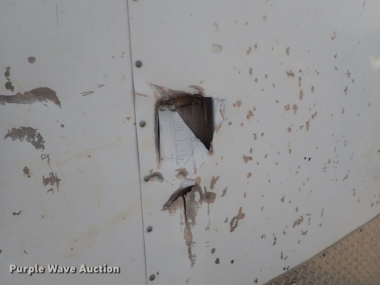 image for item DC3261 2009 Continental foam spray trailer