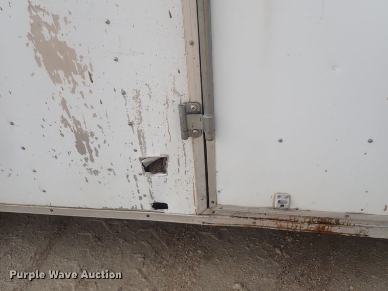 image for item DC3261 2009 Continental foam spray trailer