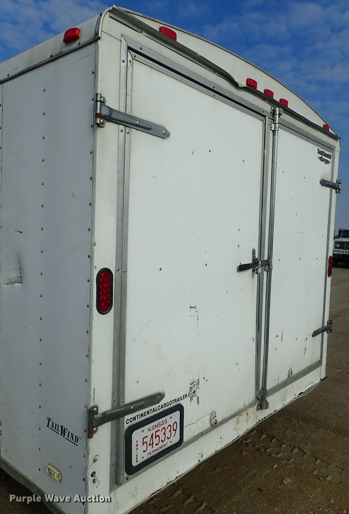 image for item DC3261 2009 Continental foam spray trailer