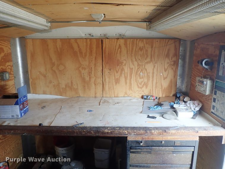 image for item DC3261 2009 Continental foam spray trailer