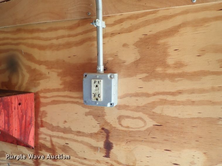 image for item DC3261 2009 Continental foam spray trailer