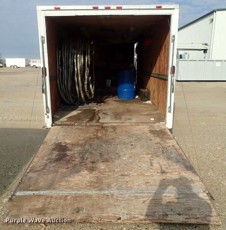 image for item DC3262 2008 Continental foam spray trailer