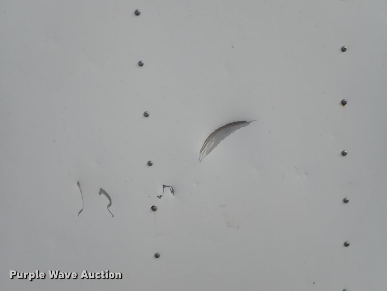 image for item DC3262 2008 Continental foam spray trailer