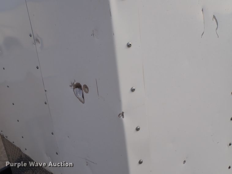 image for item DC3262 2008 Continental foam spray trailer