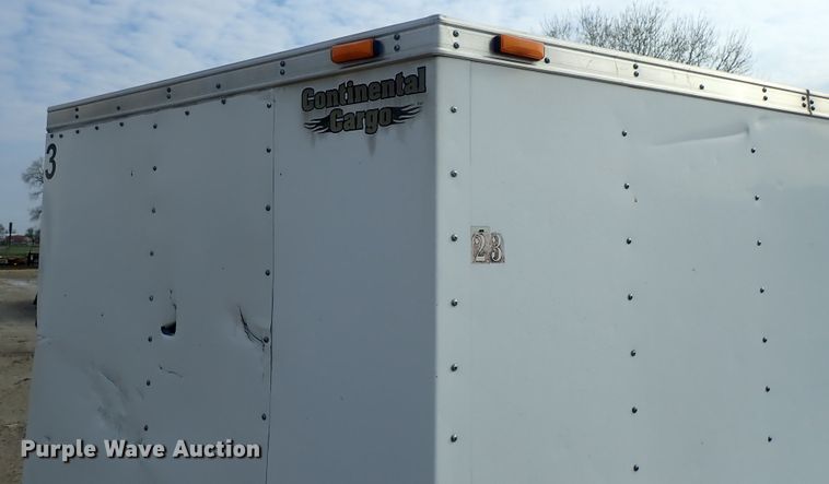 image for item DC3262 2008 Continental foam spray trailer