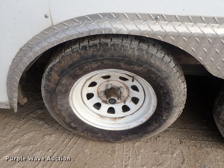 image for item DC3262 2008 Continental foam spray trailer