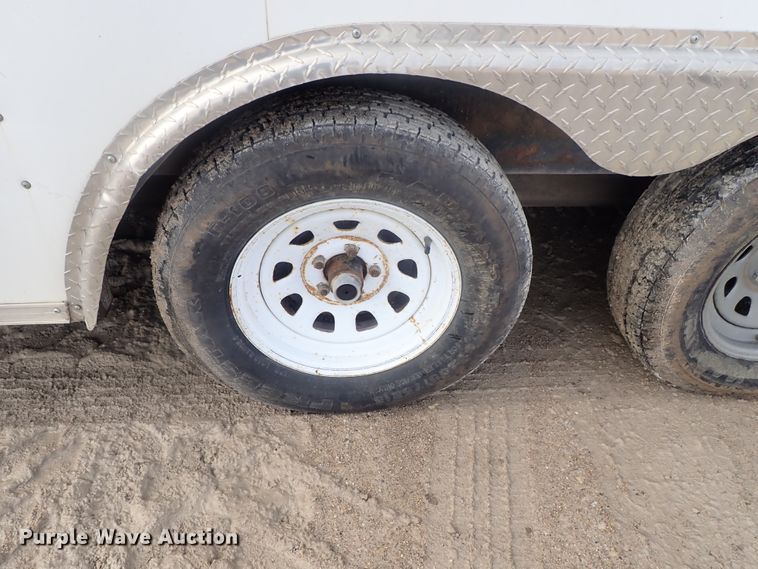 image for item DC3262 2008 Continental foam spray trailer