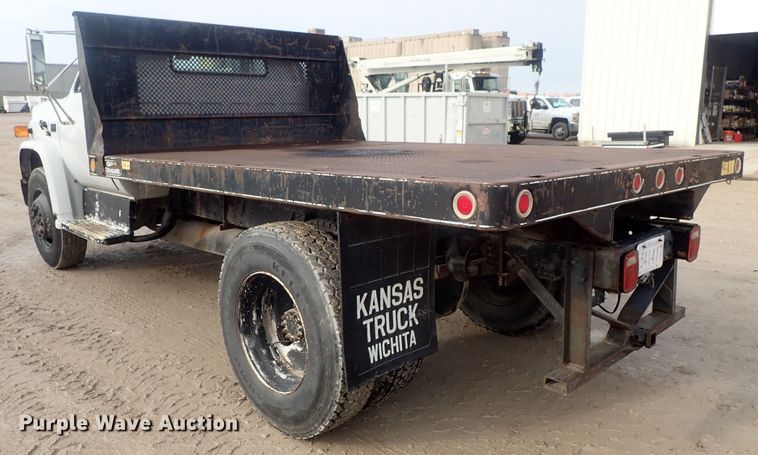 image for item DC3263 1988 GMC C6000 flatbed truck