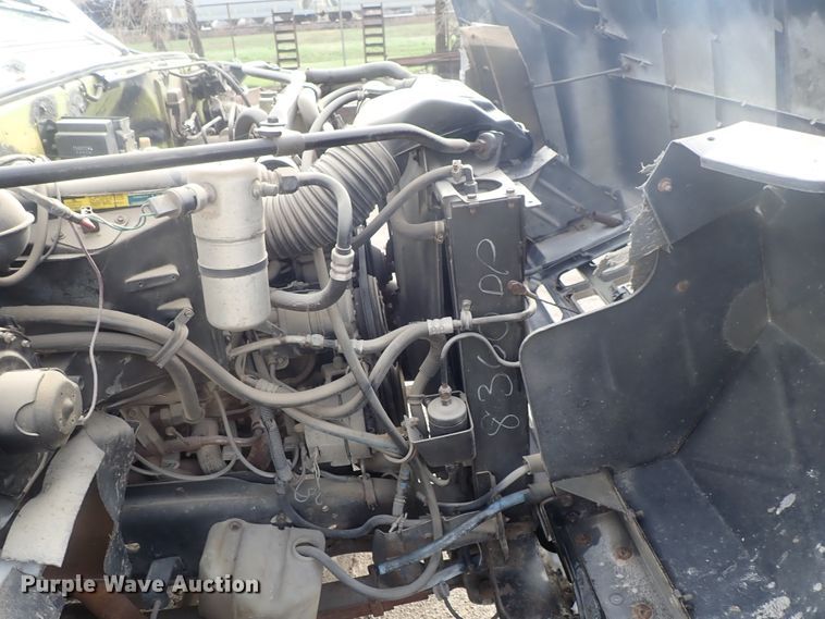 image for item DC3263 1988 GMC C6000 flatbed truck