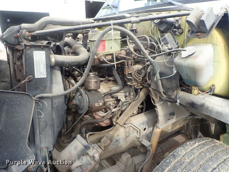 image for item DC3263 1988 GMC C6000 flatbed truck