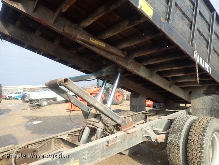 image for item DC3264 1998 GMC C6500 dump truck