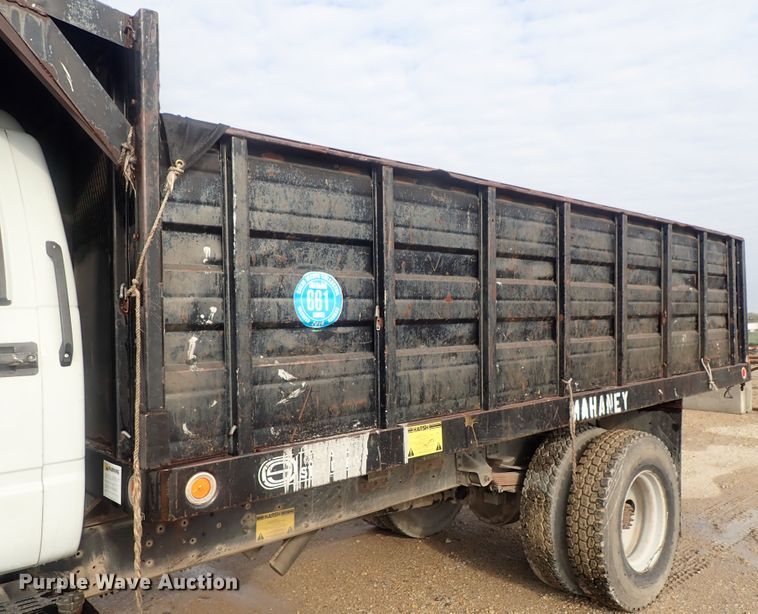 image for item DC3264 1998 GMC C6500 dump truck