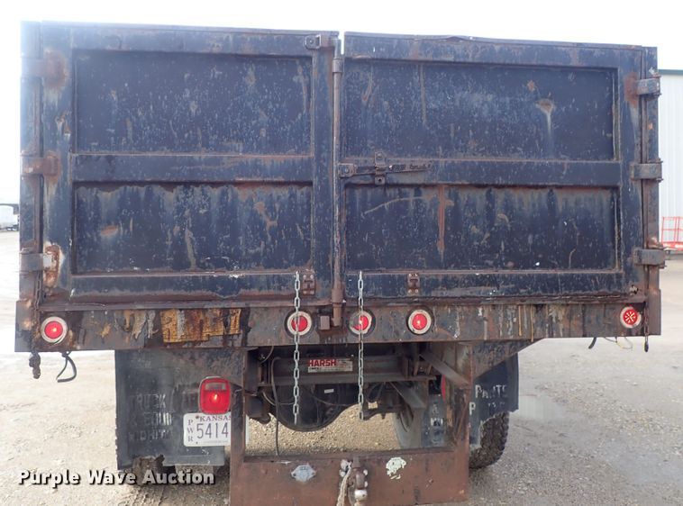 image for item DC3264 1998 GMC C6500 dump truck