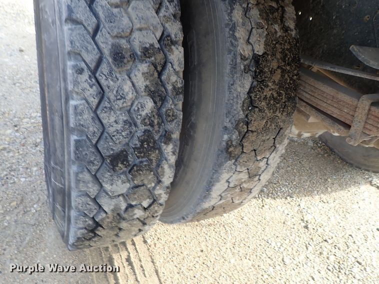 image for item DC3264 1998 GMC C6500 dump truck