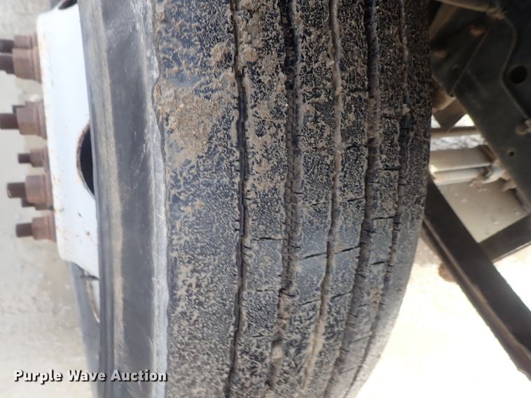 image for item DC3264 1998 GMC C6500 dump truck