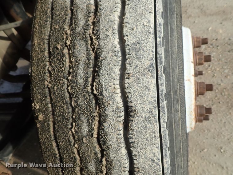 image for item DC3264 1998 GMC C6500 dump truck