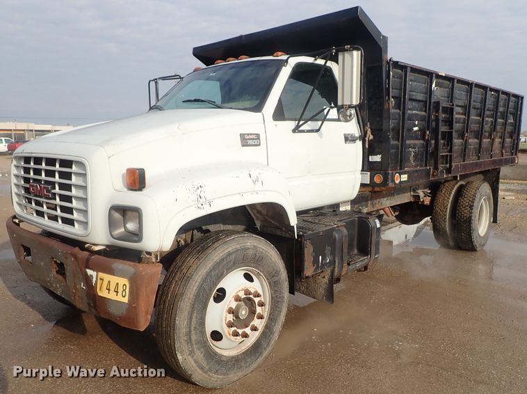 image for item DC3265 2000 GMC 7500 dump truck
