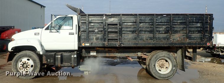 image for item DC3265 2000 GMC 7500 dump truck