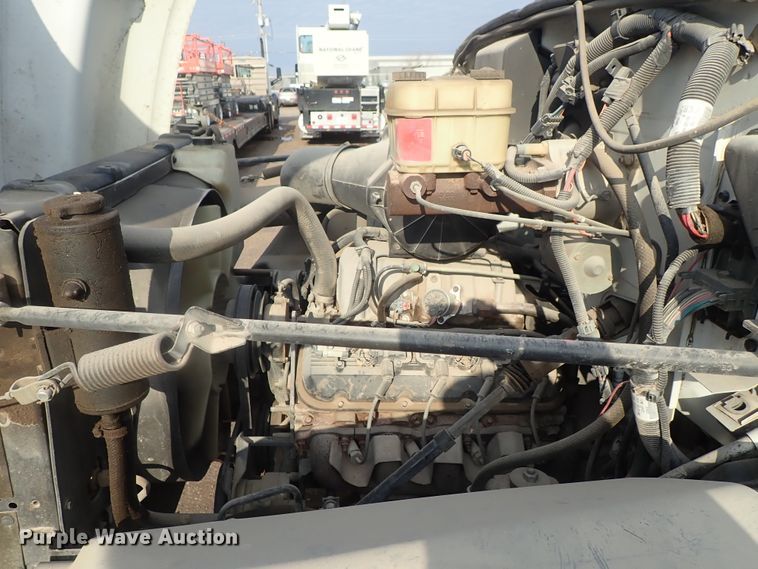 image for item DC3265 2000 GMC 7500 dump truck