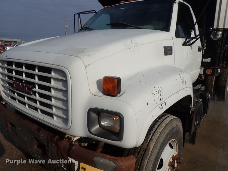 image for item DC3265 2000 GMC 7500 dump truck