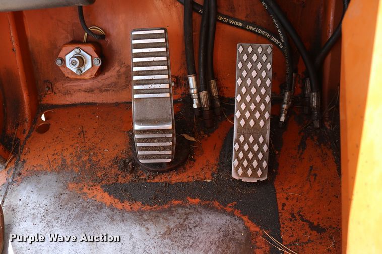 image for item DD6087 Lull 1044C-54  telehandler