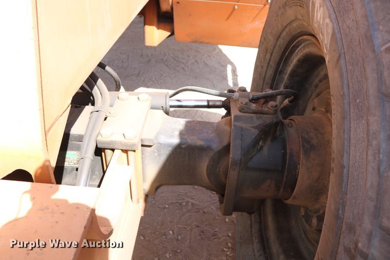 image for item DD6087 Lull 1044C-54  telehandler