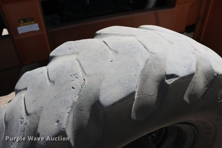 image for item DD6087 Lull 1044C-54  telehandler