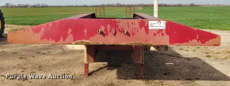 image for item DE6905 2003 Nuttall 350L equipment trailer