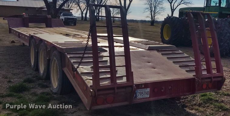 image for item DE6905 2003 Nuttall 350L equipment trailer