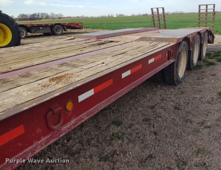 image for item DE6905 2003 Nuttall 350L equipment trailer