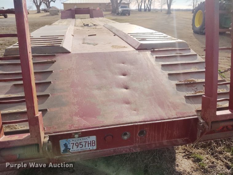 image for item DE6905 2003 Nuttall 350L equipment trailer