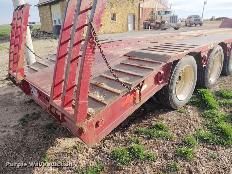 image for item DE6905 2003 Nuttall 350L equipment trailer
