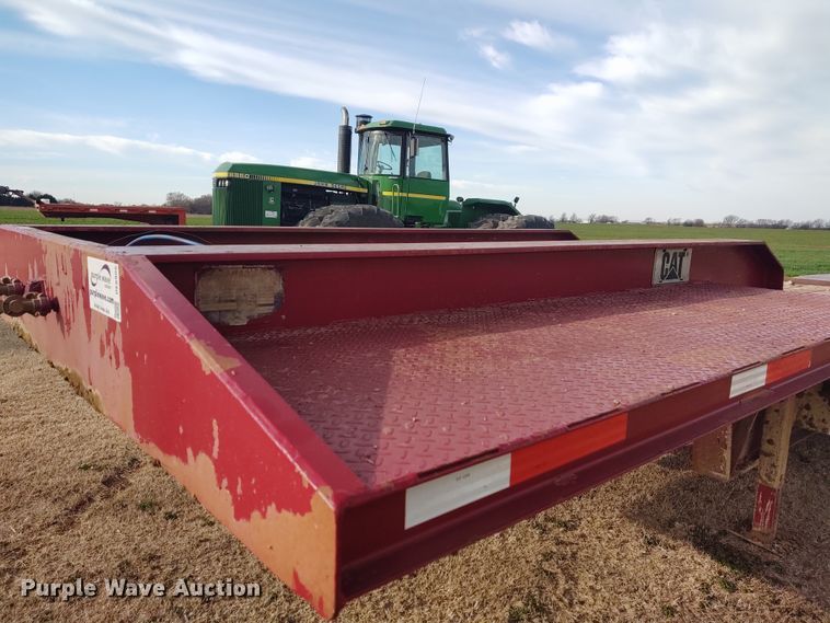 image for item DE6905 2003 Nuttall 350L equipment trailer