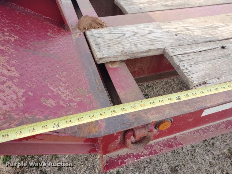 image for item DE6905 2003 Nuttall 350L equipment trailer