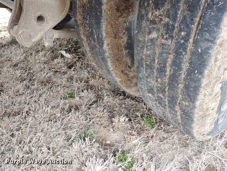 image for item DE6905 2003 Nuttall 350L equipment trailer