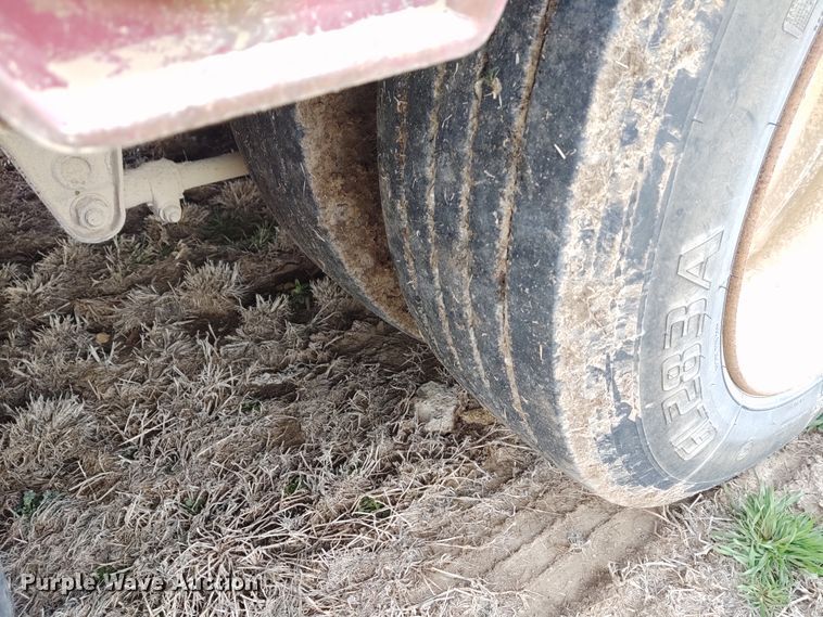 image for item DE6905 2003 Nuttall 350L equipment trailer