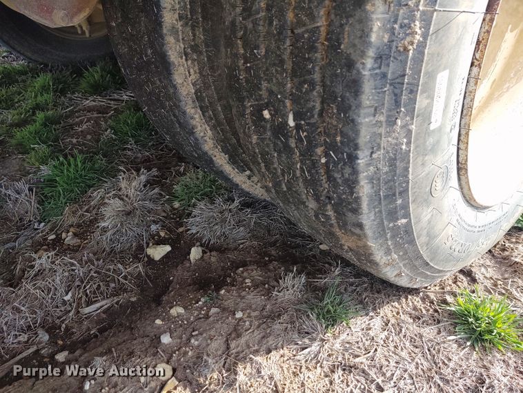 image for item DE6905 2003 Nuttall 350L equipment trailer