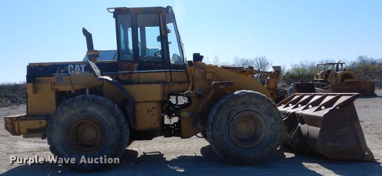 image for item DF3067 1993 Caterpillar 960F  wheel loader