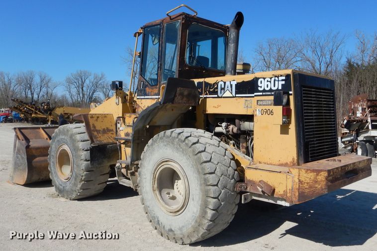 image for item DF3067 1993 Caterpillar 960F  wheel loader