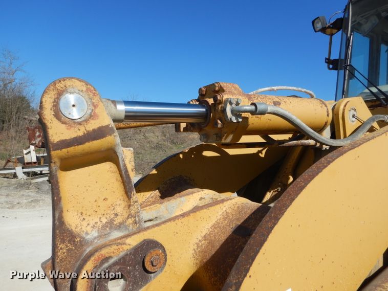 image for item DF3067 1993 Caterpillar 960F  wheel loader